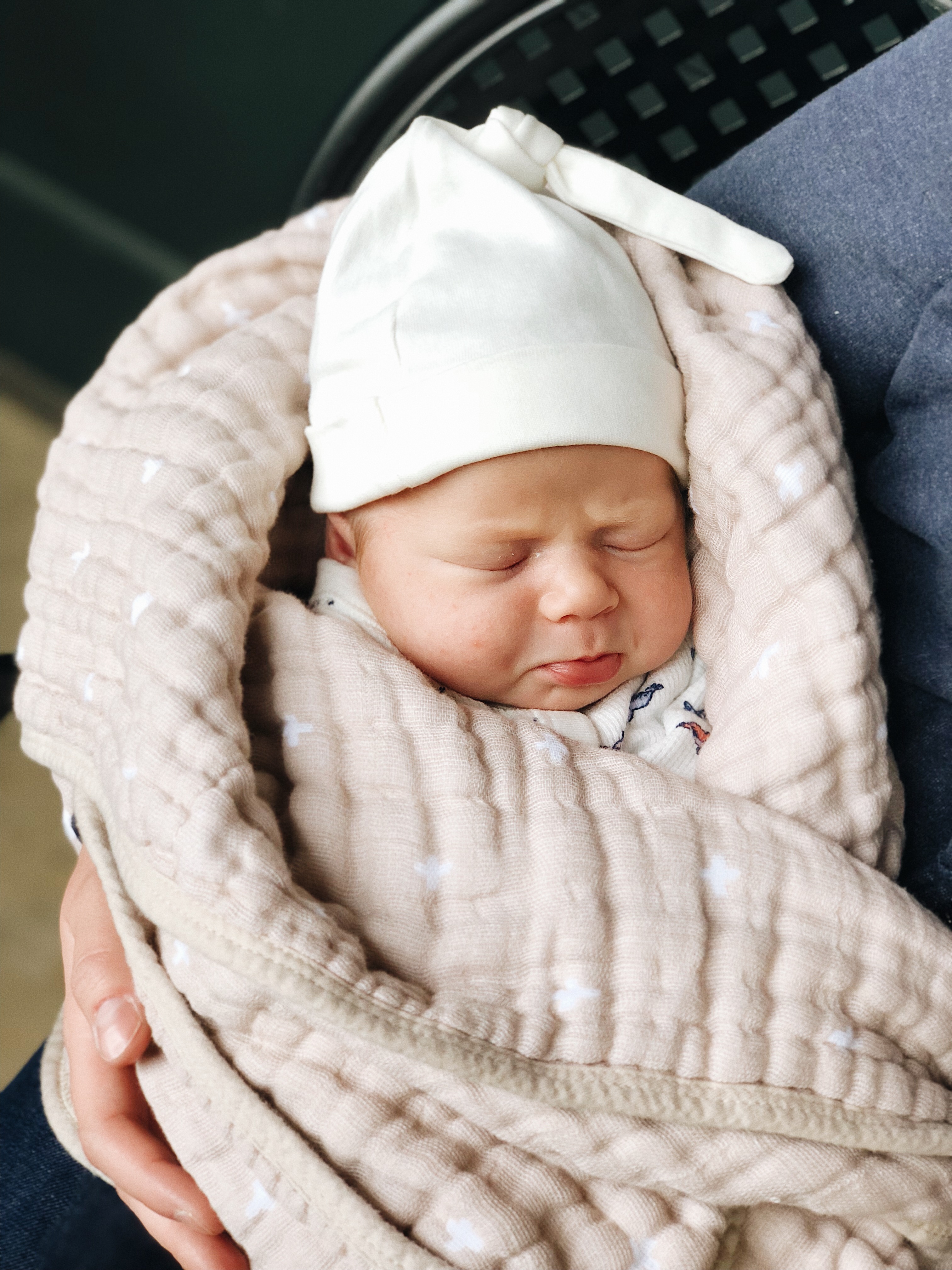 newborn baby registry essentials