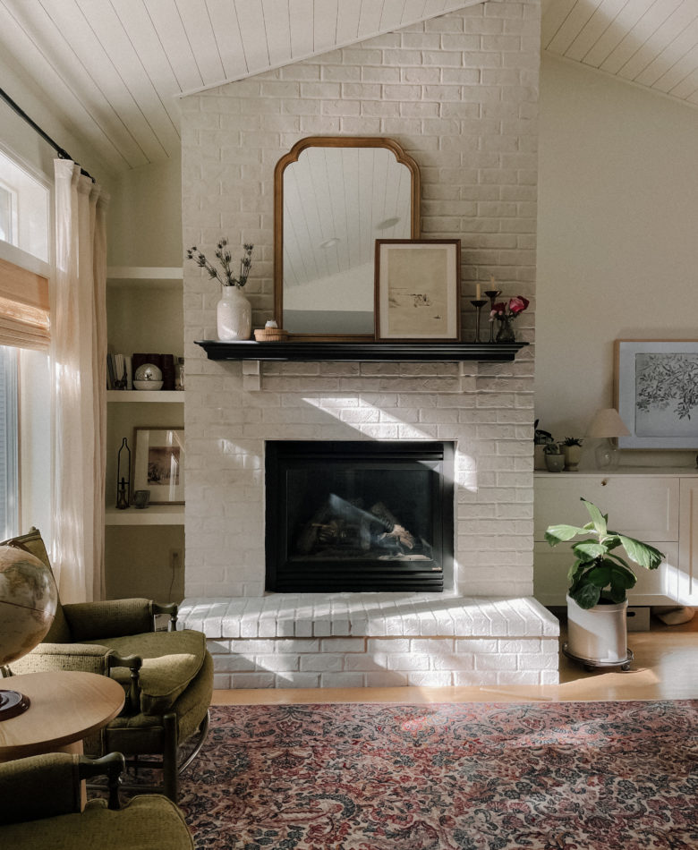Vintage modern minimal living room